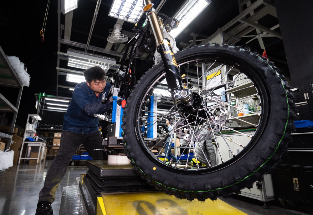 硬核开辟出海通途 重庆摩托昂首驶入全球市场3.jpg