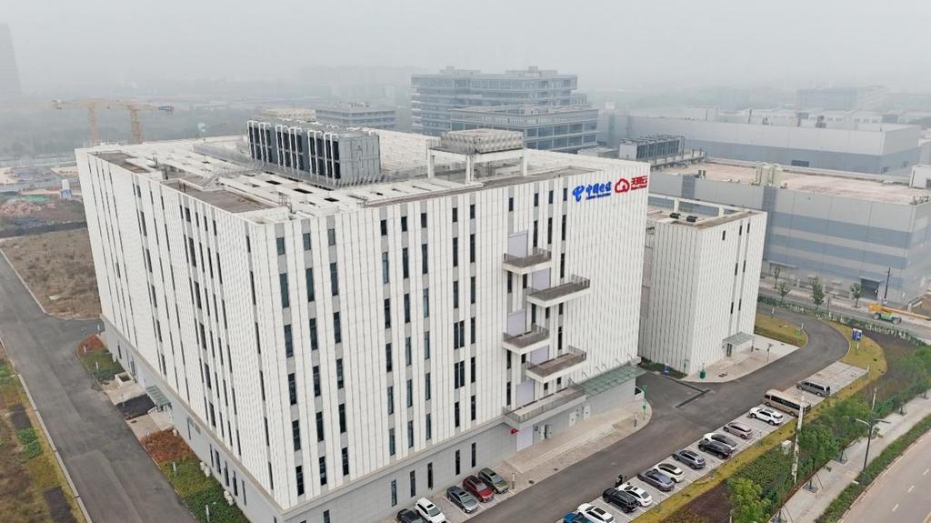 数智架桥 双城共振 重庆信息通信业赋能川渝高质量发展1.jpg