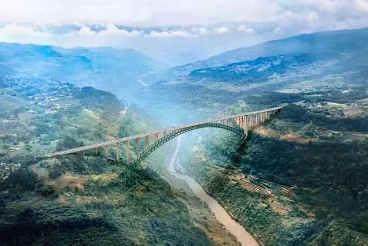 又创一世界纪录！武两高速凤来特大桥首桩开钻_重庆市人民政府网